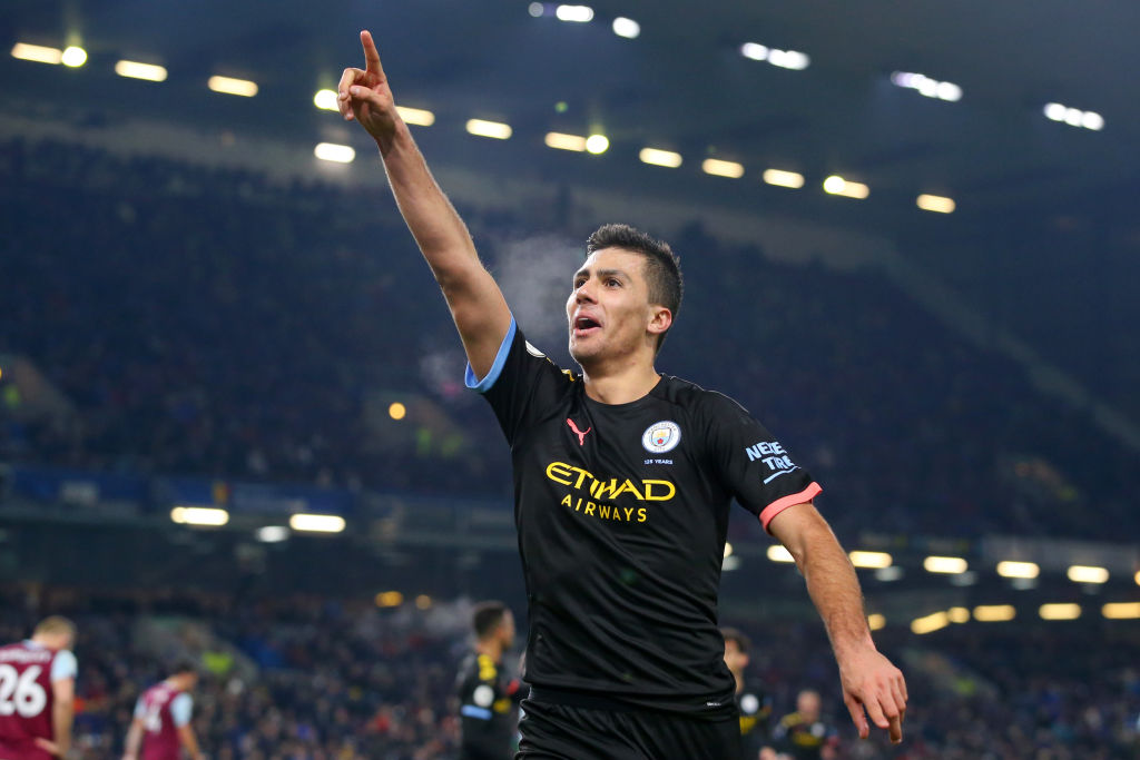 赛季前瞻：卫冕冠军能否延续辉煌？的简单介绍