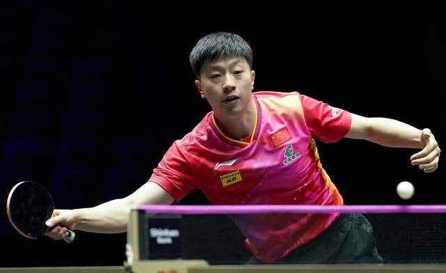 德国队险胜瑞典队，马龙刷新纪录