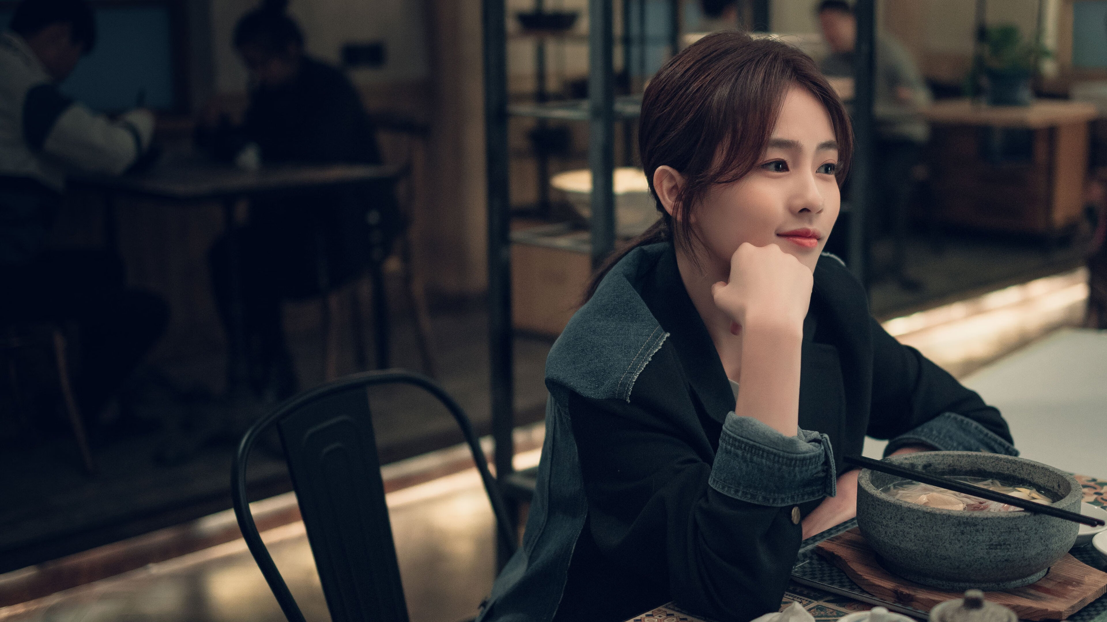 平行时空的麦加，当詹姆斯身披橙蓝