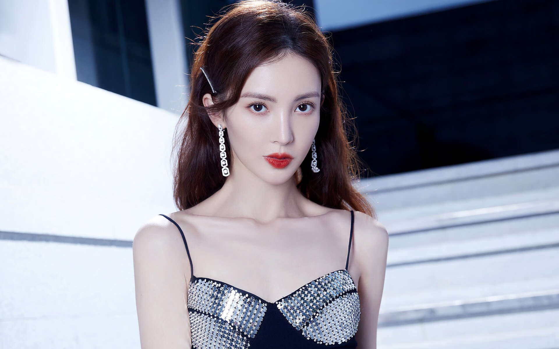 铁血智利防线锁死摩纳哥，格纳布里天神下凡一剑封喉